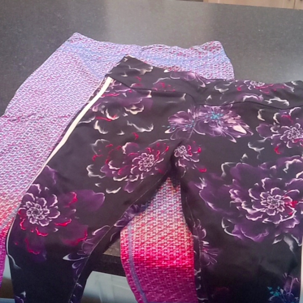 2 pair capri